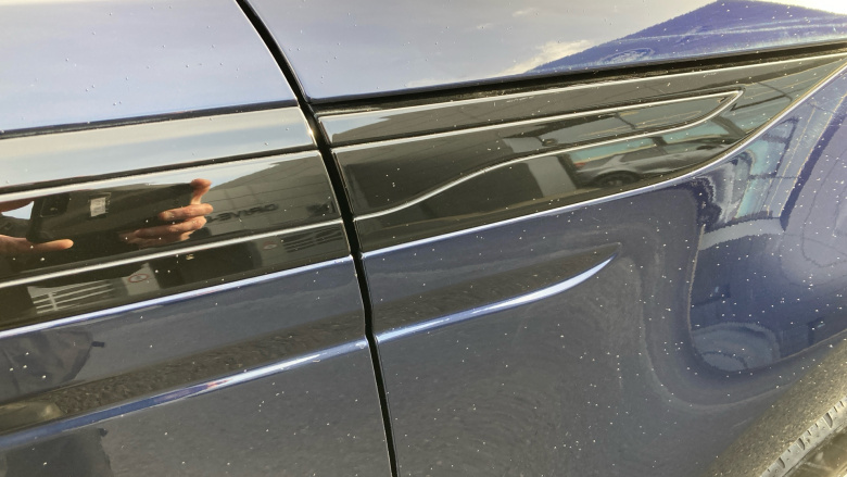 Land Rover Range Rover Evoque 1.5 P300e R-Dynamic HSE 5dr Auto Hatchback